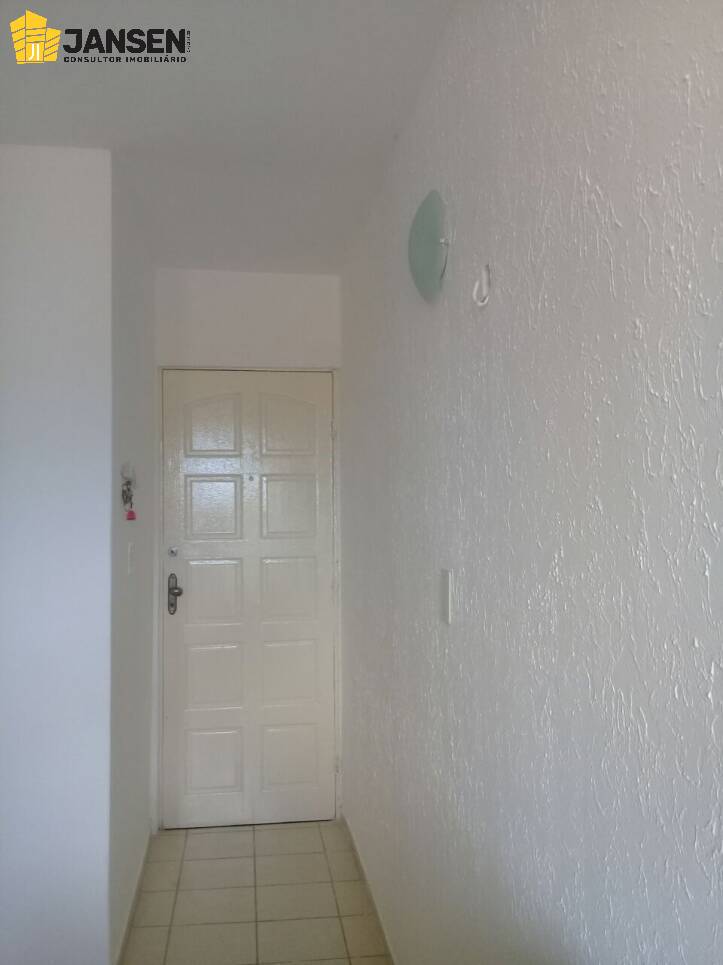 Apartamento à venda com 3 quartos, 87m² - Foto 8