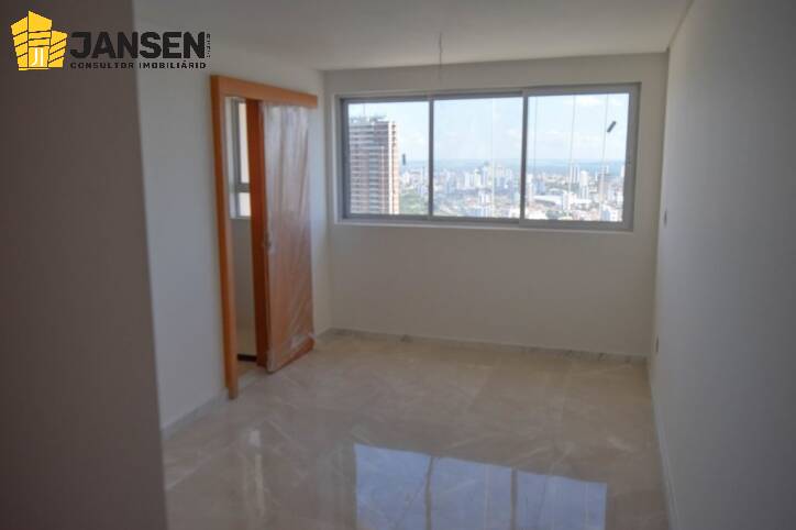 Apartamento à venda com 4 quartos, 220m² - Foto 13