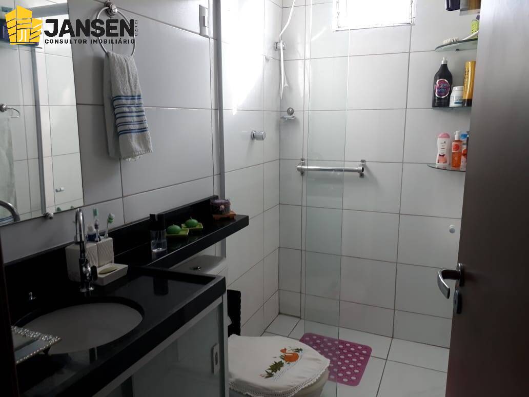 Apartamento à venda com 3 quartos, 83m² - Foto 6