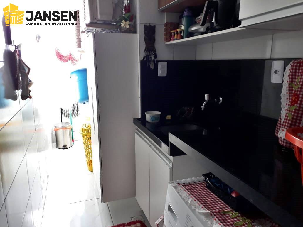 Apartamento à venda com 3 quartos, 83m² - Foto 11