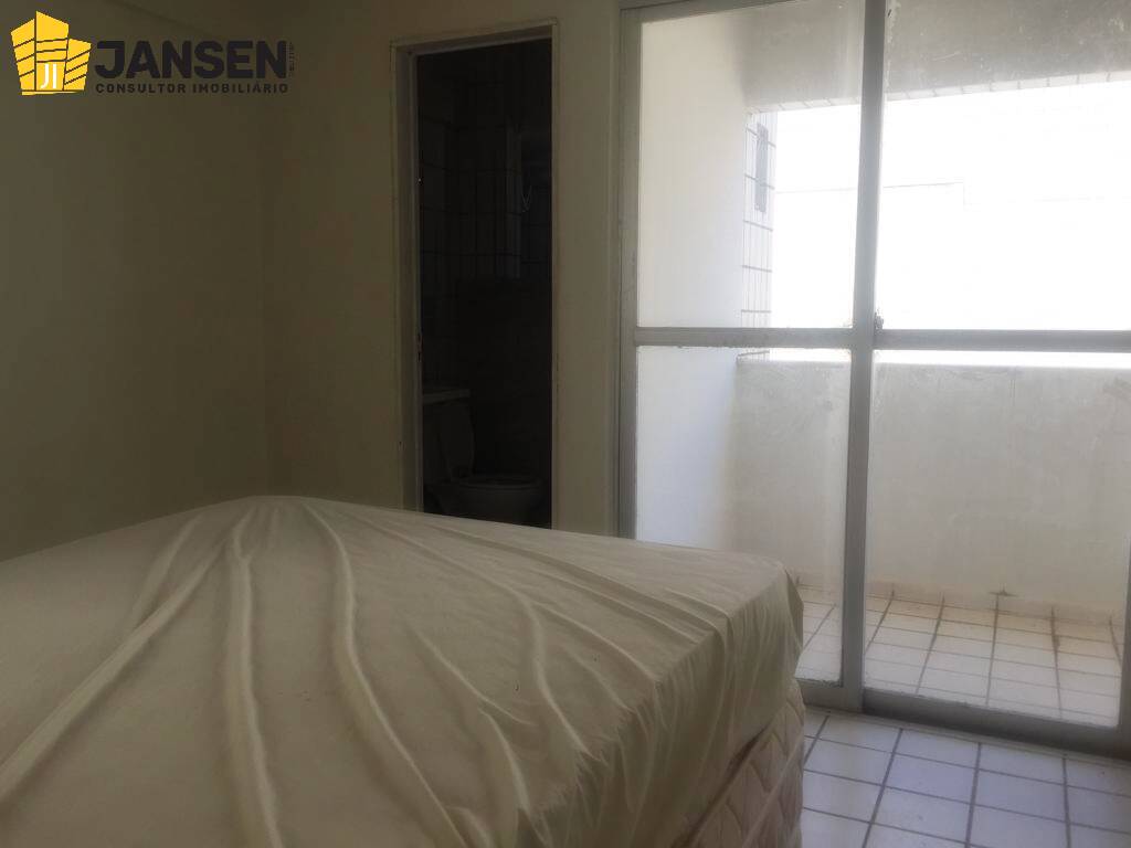 Apartamento à venda e aluguel com 2 quartos, 65m² - Foto 9