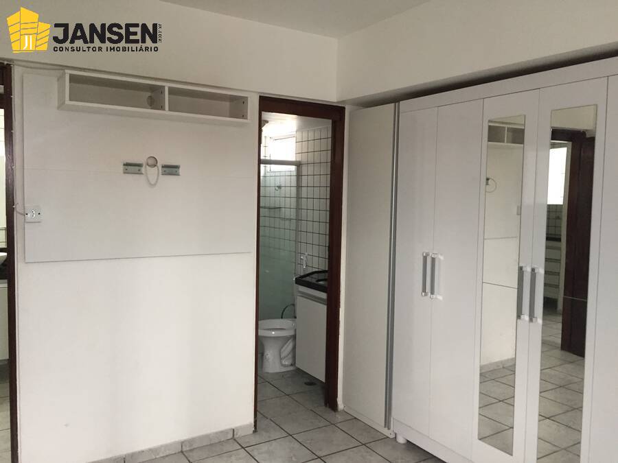 Apartamento à venda com 2 quartos, 65m² - Foto 16