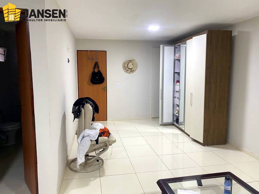 Casa à venda com 5 quartos, 600m² - Foto 25