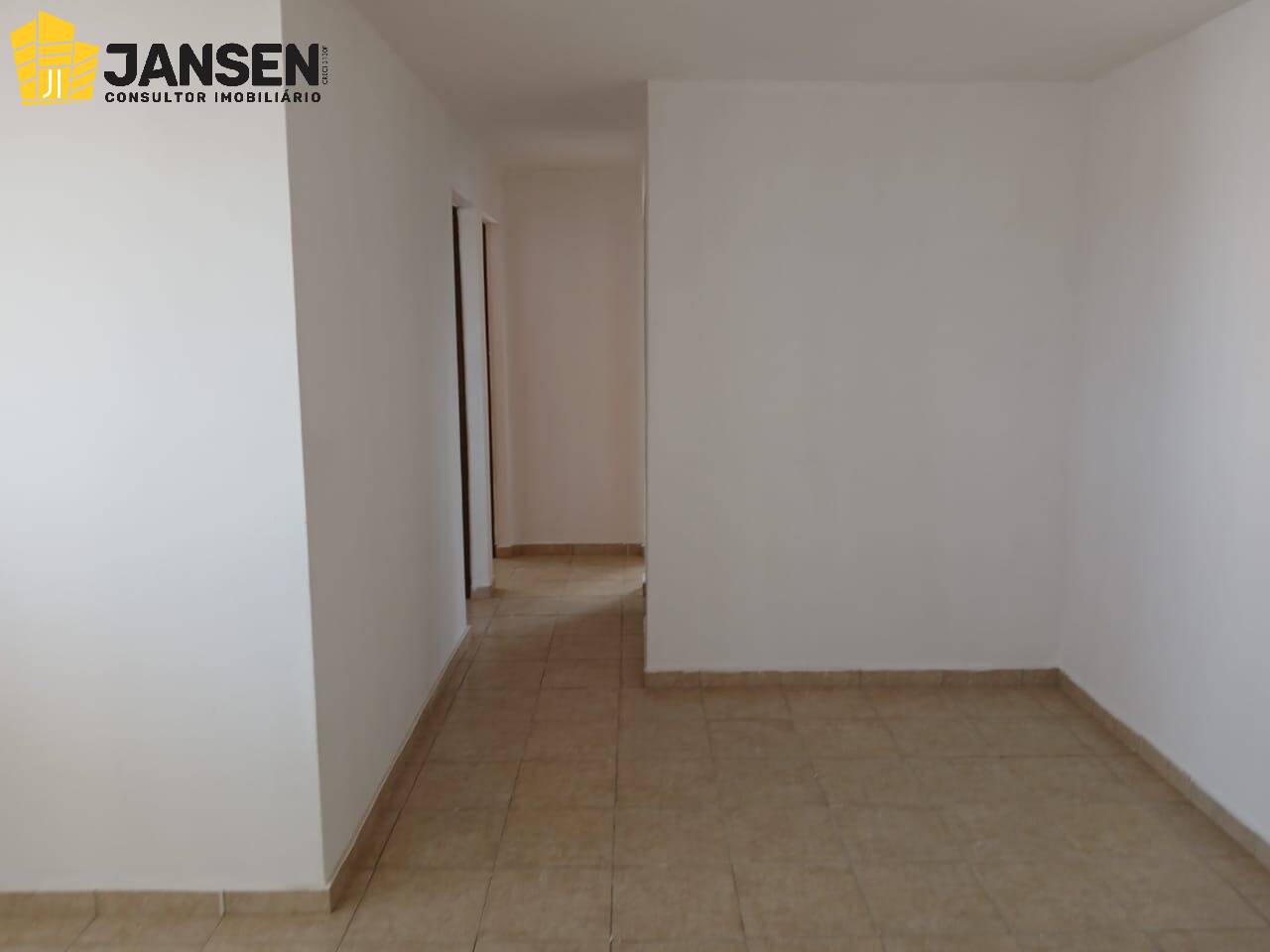 Apartamento à venda com 3 quartos, 72m² - Foto 2