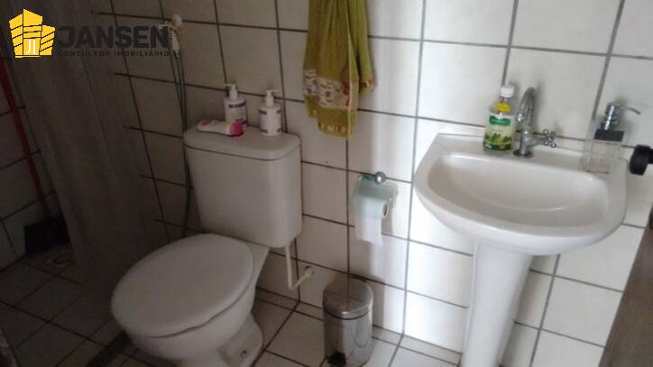 Apartamento à venda com 3 quartos, 70m² - Foto 5