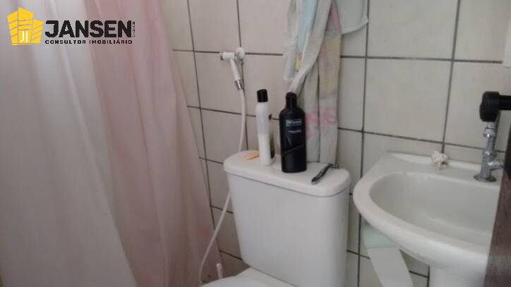 Apartamento à venda com 3 quartos, 70m² - Foto 9